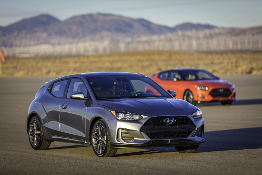  Hyundai Veloster 2018 года  (NA) (фото 7 из 37)